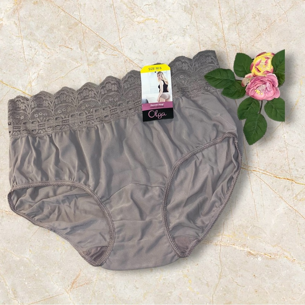 Olga Secret Hug silky panties M/6 Taupe Nylon Hipster Scoop Lace Style 913 NWT